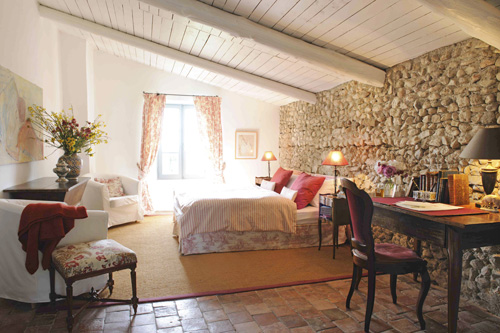 Zimmers | Mas des 17. Jahrhunderts mit seinen antiken Möbeln